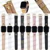 Designer Smart Straps für Apple Watch Band Gold Uhrenarmbandglieder 49 mm 44 mm 45 mm 38 mm iwatch Serie 8 9 4 5 6 7 Armband Leder Nietenarmband Niedlicher Cartoon-Charakterdruck