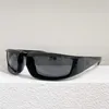 2023 Модельер -дизайнер New Sunglass Family Family Science Technology Ins net red red agnave silver spr25y