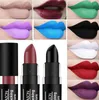 Vendita calda Velluto impermeabile Nero opaco Rossetto bianco Pigmento duraturo Rossetto verde viola Natale Halloween Party Trucco labbra