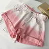 Kvinnors shorts vintage gradient denim shorts kvinnor sommar hög midja bantning rosa korta jeans färgglada casual wide ben flanging shorts 230503