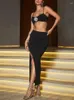 Abito a due pezzi Ailigou 2023 Donna Sexy 3D Fiore Diamante Nero Corto Top Gonna asimmetrica Stretto senza maniche Backless 2 Set