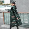 Gabardina para mujer, Parkas largas brillantes para mujer, de manga larga, con capucha de gran tamaño, moda coreana de invierno 2023, chaqueta cálida verde y negra gruesa para mujer