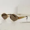 Arc de Triomphe Rectangle Frame Sunglasses Luxury Mens and Womens CL40236 Metal Frame Mirror Legs with Pattern Logo Green Lens Driving Beach Party Sexy Women
