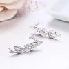 Ryggar örhängen 925 Sterling Silver Gold Color Letter Love CZ Ear Climber Stud för kvinnors flickor smycken Orecchini aretes jacka