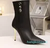Luxury Design Boots Balmanis Fashion Women Retro Dekoracja Zimowa ciepło śnieg Non Slip High Obcing Martin Knight Tassel Casual Skarpetki Buty