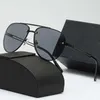 Merkontwerp Luxe zonnebrillen voor heren 5Colors Fashion Classic UV400 Hoge kwaliteit Summer Outdoor Drive Beach LeisurekR2R