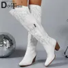 Bottes Nouvelle femme bout pointu cuissardes bottes mode broder couture Tube femmes Cowboy bottes épais talons hauts Vintage femme chaussures T231106