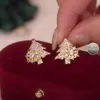 Pendientes de tuerca giratorios para mujer, árbol de Navidad con copos de nieve de circonio coreano, alce de cristal brillante, pendientes delicados, regalos de joyería de año