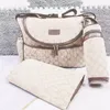 2023 Mom Baby Diaper Bag 3-częściowy zestaw Paris Designerka Drukuj wielofunkcyjny zamek błyskawiczny Has na jednym ramię mamę i dziewczynę Prezent Creative Q4