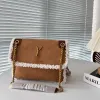 Projektantka Winter Messenger Torba Furry Torby na ramię Designerska torba dla kobiet spersonalizowane torebki łańcuchowe luksusowe pachowcze torebka crossbody g231175pe-9