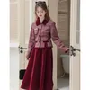 Tvådelt klänning Autumn Winter Small Fragrance Set Women Short Woolen Coat Plaid Jacket Velvet A-line kjol Suits Korean 2 Set