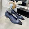 Mulheres vestido sapatos de luxo moda couro designer marca mid-heel sexy chunky festa combinar cor clássico corrente senhora pele de carneiro único sapato apartamentos