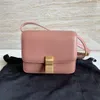 10a Tier Mirror Quality Luxurys Designer väskor Kvinnor Mini Purses 16,5 cm tonåring Polerad Cowhide läder axel crossbody classic box rosa väska gratis frakt