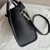 10a Högsta kvalitet Handväskor Tygväska Crossbody med remskinn Läder Svart färg Luxur Designer Bagar Bagage Nano Micro Mini Medium Small Free Frakt