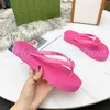 foam chevron luxury thong woman slide sandal Flip Flops designer man slipper Resin Signature platform sandals ladies summer Shoes