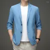 Męskie garnitury Summer Thin Mens Blazer Jacket 2023 Przyjazdy Smart Casual Classic Fashion Piers Slim Fit Fit Płaszcz Lekki Brazer