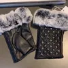 Frauen Männer warme Pelzleder Designer Winter Schaffell Fäustlinge schwarze fingerlose Handschuhe mit Boxpaket