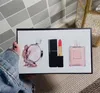 Ensemble de maquillage de marque Collection Rouge à lèvres mat 15 ml Parfum 3 en 1 Kit cosmétique avec boîte-cadeau pour femmes Lady Parfums cadeaux de Noël