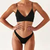 Mulheres femininas Mulheres de alta qualidade Sexy Solid Up Up Cut Lace Halter Biquíni Conjunto de roupas de praia de verão Terno de roupas de banho de duas peças