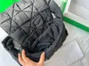 Botteg Venetas Tasche Designer Umhängetaschen für Herren und Damen, Umhängetaschen, schwarze Kissentaschen, Nylon-Geldbörse mit gewebtem Riemen, leichter Rucksack, Hobo-Geldbörse