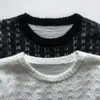 Kvinnors tröjor 2023 Hösten dubbelskikt spetsar ihåligt stickat yttre lager mohair blandad inre krullad ulltröja
