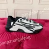 2023 new top Hot Luxury Calfskin Women Sneakers Shoes White Black Leather Trainers Famous Comfort Outdoor Trainers Men's Casual Walking