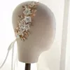 Fermagli per capelli Barocco color oro Foglia Fascia per capelli Tiara Fiore in ceramica Accessori da sposa Corona da donna fatta a mano con zirconi