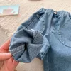 Jeans broek jeans Koreaanse jongensstijl lente voor kinderen los passende jeans casual solide 230406