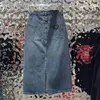 Женские джинсы дизайнер 23 нового стиля в паре с Split Denim Half Skirt 2023 Рекомендация продукта модная одежда, чтобы сэкономить беспокойство Znrv