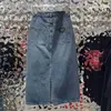 Designer di jeans da donna 23 Nuovo stile abbinato a mezza gonna in denim con spacco 2023 Raccomandazione del prodotto Set di abbigliamento alla moda per risparmiare preoccupazioni ZNRV