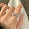 Queen Heart Lab Moissanite Diamond Pierścień 100% Real 925 Srebrny Party Wedding Pierścienie dla kobiet Bridal Promise Biżuteria