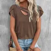 Solid Color V Neck Petal Sleeve Loose Tshirt Women Summer Sexig Vintage Hollow Casual Pullover Bekväm enkel Basic Shirt Top 2304034