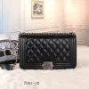 2023BRAND Högkvalitativ modemessenger Designer Bag Channelwomen Ny trend kvinnlig axelväska Casual Ladies Crossbody Tote Bag Hot Sale Wallet