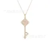 Naszyjnik Tiffanybead Tiffanyjewelry Desginer High Edition t Full Diamond Square Klucz Naszyjnik z 18 -karatowo -różowym złotem na damski biały miedź personaliz