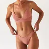 Mulheres femininas Mulheres de alta qualidade Sexy Solid Up Up Cut Lace Halter Biquíni Conjunto de roupas de praia de verão Terno de roupas de banho de duas peças