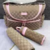 2023 Mom Baby Fralda Conjunto de 3 peças Paris Feminino Designer Imprimir Multifuncional Moda Zipper Ferrolho Bolsa de Um Ombro Presente Criativo para Mãe e Menina