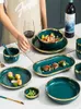 Placa de cerâmica verde de aro dourado prato de prato de tabela de tabela tigela de tigela de tigela de tigela de tigela de tigela de jantar de porcelana de ponta sofisticação de utensílios de jantar para hotel em família