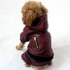 Hund Bekleidung 2023 Haustier Katze Cool Fashion Schwarz PU Overalls Abnehmbare Hündchen Herbst Winter Strampler Welpen Trainingsanzüge Hunde Katzen Mäntel 1 stücke