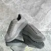 2023Mens Designer Fashion Brand Scarpe casual Pelle da uomo Lace Up Fashion Stampa allenatore Sport Scarpe bianche da donna