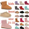 Stivali invernali firmati per bambini Scarpe da ginnastica Pantofole Tazz Tasman Australian Ankle Short Snow Ultra Mini Fur Boy Girls Stivaletti Maroon Nero Rosa Bowtie Shoes