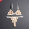 Designer de biquínis de duas peças SAWINGS ARITE DE TRÊS PONTOS PARA MULHER LETRAS TEMPOMENTES Terno de banho de praia de praia Summer Swimwear