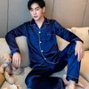 Erkekler pijama 2024 Japonya Kore Buz İpek Uzun Kollu Nightwear Erkekler Pijamalar Set Bahar Sonbahar Katı Tahıl Salonu Saten Erkek Ev Giymesi