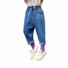 Dżinsy 2-8-letni dziecięce dżinsy elastyczne spodnie w talii Spring i jesienne dżinsy szerokie nogi dżinsy dziecięce spodnie 230406