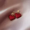 Hoopörhängen 2024 år Röd hjärta droppe frostad matt hänge örhänge koreansk elegant stor kärlek till kvinnor