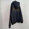 مصمم ألعاب السترة 24SS Show Men Paris Hoodie الحصري Balencigs Graffiti Mens Cardigan Sweater Sweater Star نفس 30 نانومتر