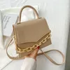 Avondtassen ketting schoudertas ontwerper handtassen voor dames massieve kleur crossbody tassen voor vrouwen mode vrouwelijke kleine klep handgreep 230404