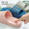 Pantoufles UTUNE Toboggan de massage antidérapant pour femme EVA Indoor Slide Light Chaussures de salle de bain pour femme Sandales imperméables pour homme Toboggan de salle de bain 230404