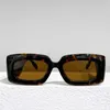 Luksusowy projektant Summer Sunglasses Square Talerz Ins Net Red Modny Modny Wbadu Styl Zdjęcie uliczne