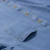 Chemises décontractées pour hommes Chemise de travail en denim occidental classique à manches longues pour hommes Poche poitrine unique Coupe standard Confort Durabilité Chemises en coton décontractées douces Q231106