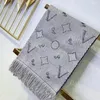 Designers Laine Foulards Hiver Luxe Cachemire Écharpe Hommes Femmes Haut De Gamme Classique Surdimensionné Grand Modèle De Lettre Pashmina Châle Foulards Nouveau Cadeau Longues Wraps 175 * 30 cm